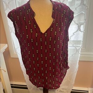 Women's Burgundy Patterned Top